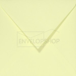 gekleurde-vierkante-envelop-geel-36-450